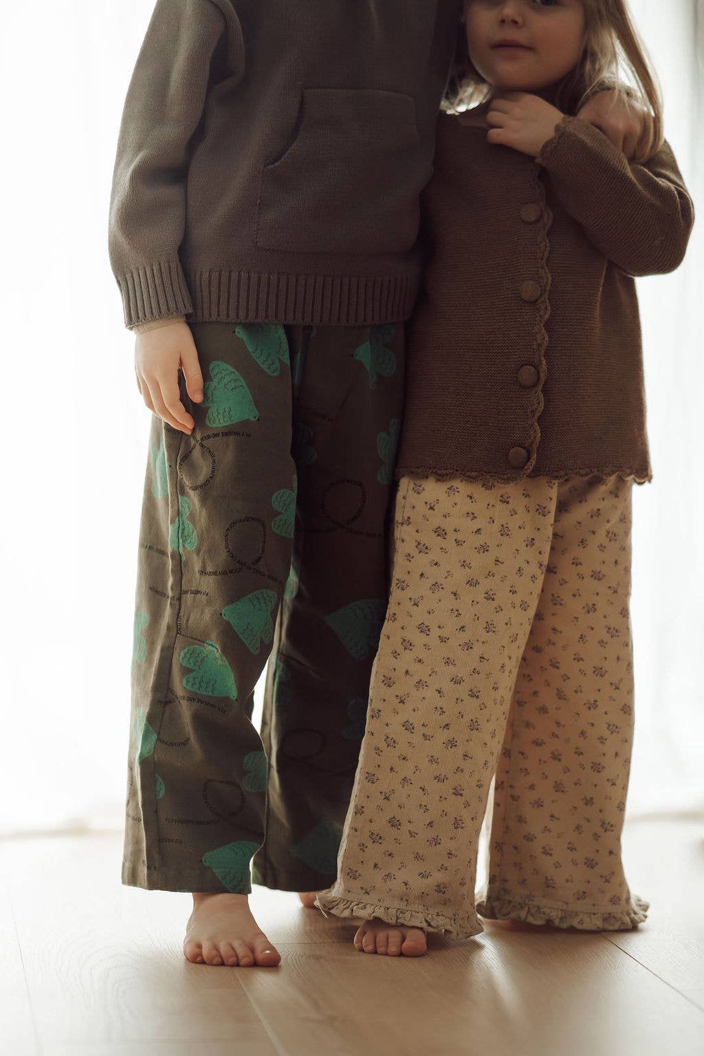 Annie & Charles - Venta al por mayor Pantalones - Niños - Pantalones acampanados de pana de algodón LILLY de Annie & Charles®5