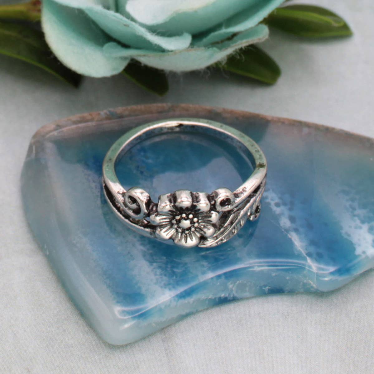 ZAD - Wholesale Band/Stacked Ring - Vintage Vine Silver Flower Ring2