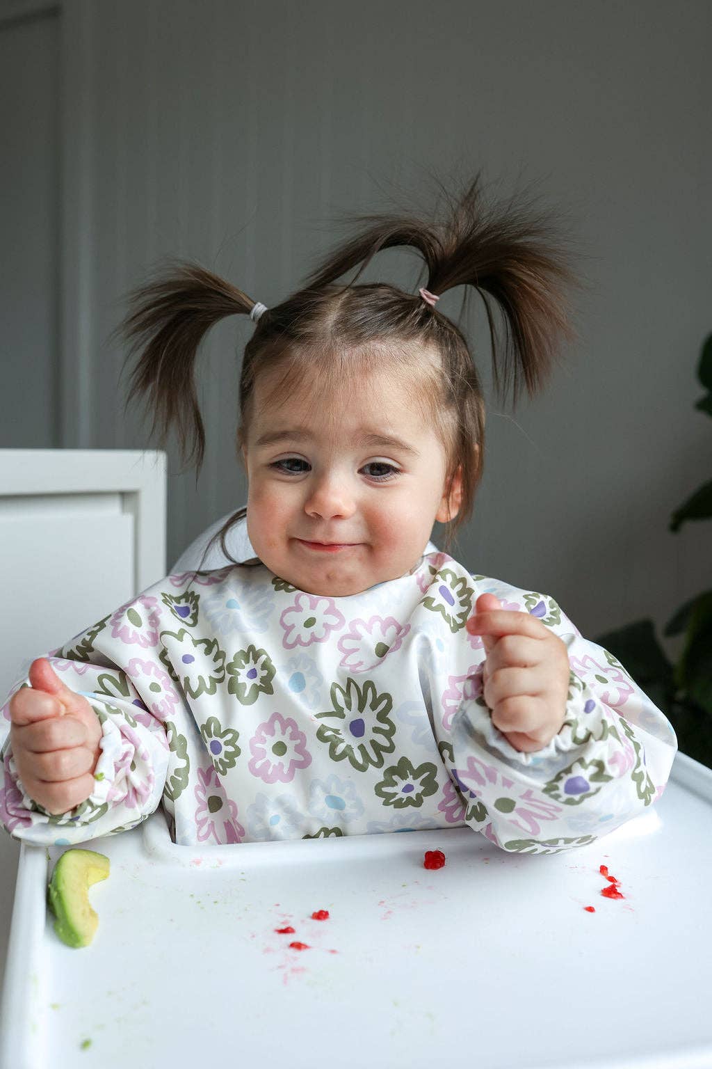 Tilda & Moo - Wholesale Bib - Baby - Big Flower Heart | Smock Bib1