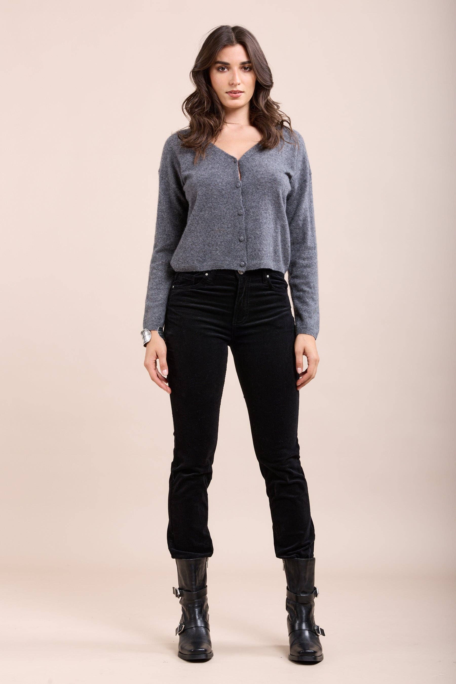 Toxik3 - Wholesale Pants - Women's - Toxik3 pantalon slim push-up stretch en velours milleraies0