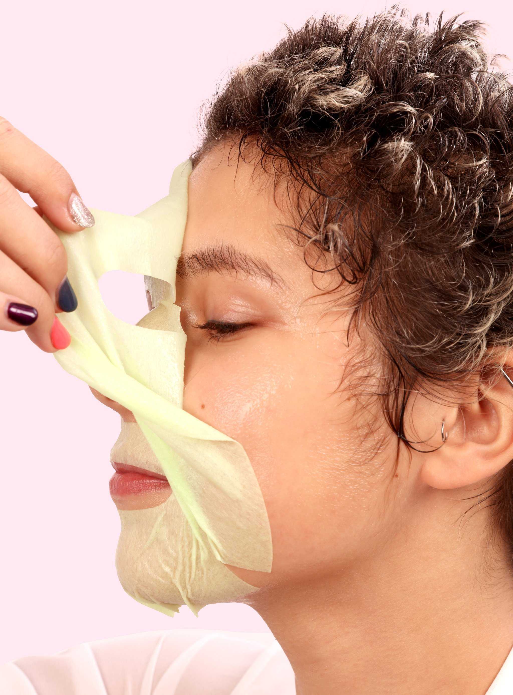 Vitamasques UK - Vendita all'ingrosso Maschera viso - Maschera viso in tessuto di giada 4-in-1 terapeutica3