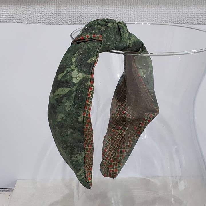 Hairband Green Mistletoe Glitter Cotton Fabric Bespoke Top K for wholesale by Bee my Oyster