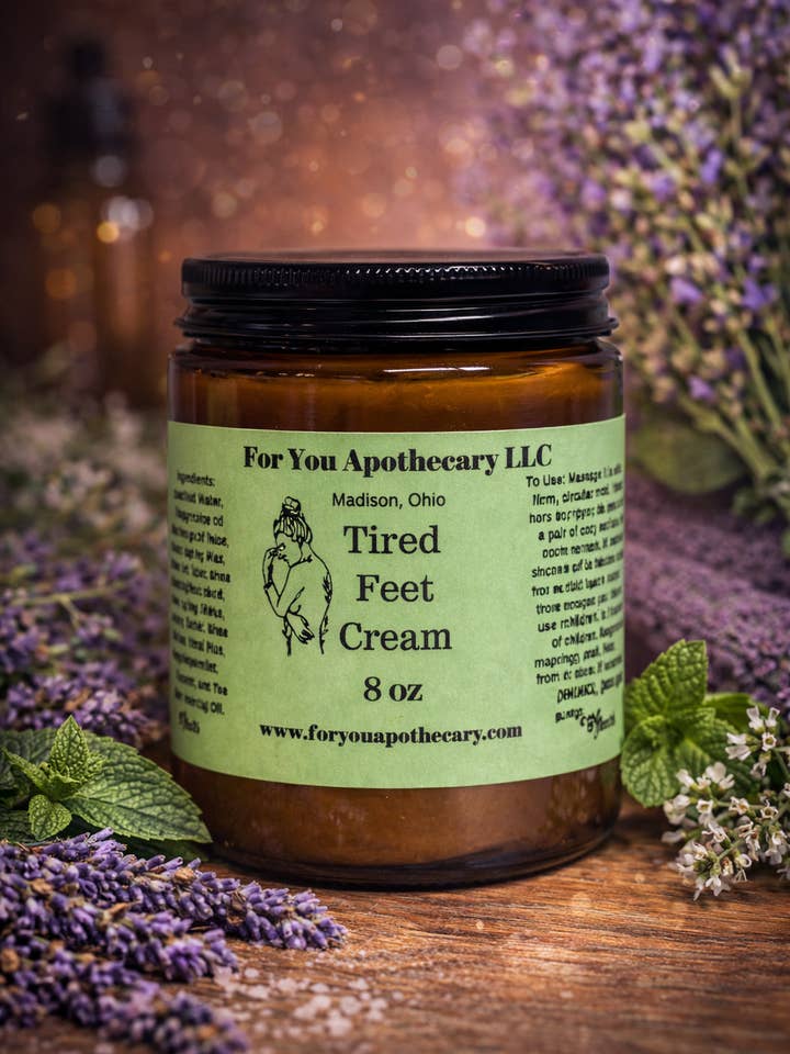 Crème pour pieds fatigués pour la vente par For You Apothecary LLC