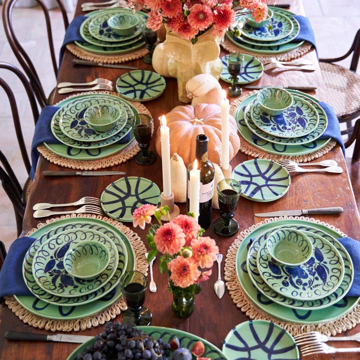 Couleur Nature - Wholesale Charger plate - Amalfi Service Charger Plate Green - 12.6" Diameter8