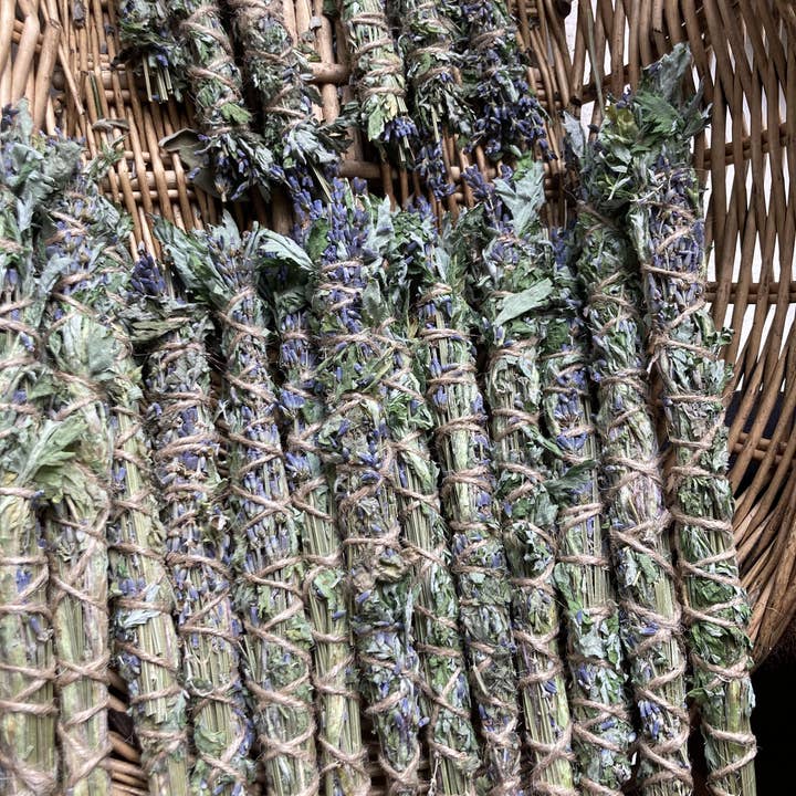 1130 CHANDLERY - Venta al por mayor Palito de hierbas aromáticas - Wild Mugwort & Bastón orgánico para mancha de lavanda