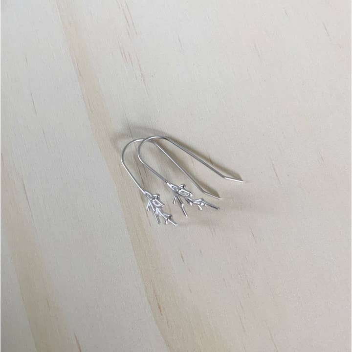 Brincos Retoques - Prata Platina por atacado de The Sister Label