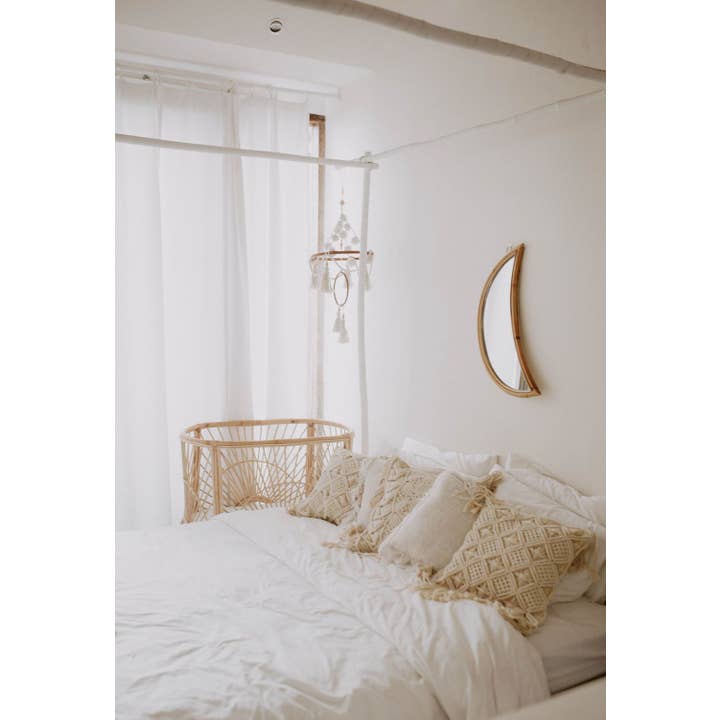 Village Thrive – wholesale Wall mirror – Luna Rattan Mirror4