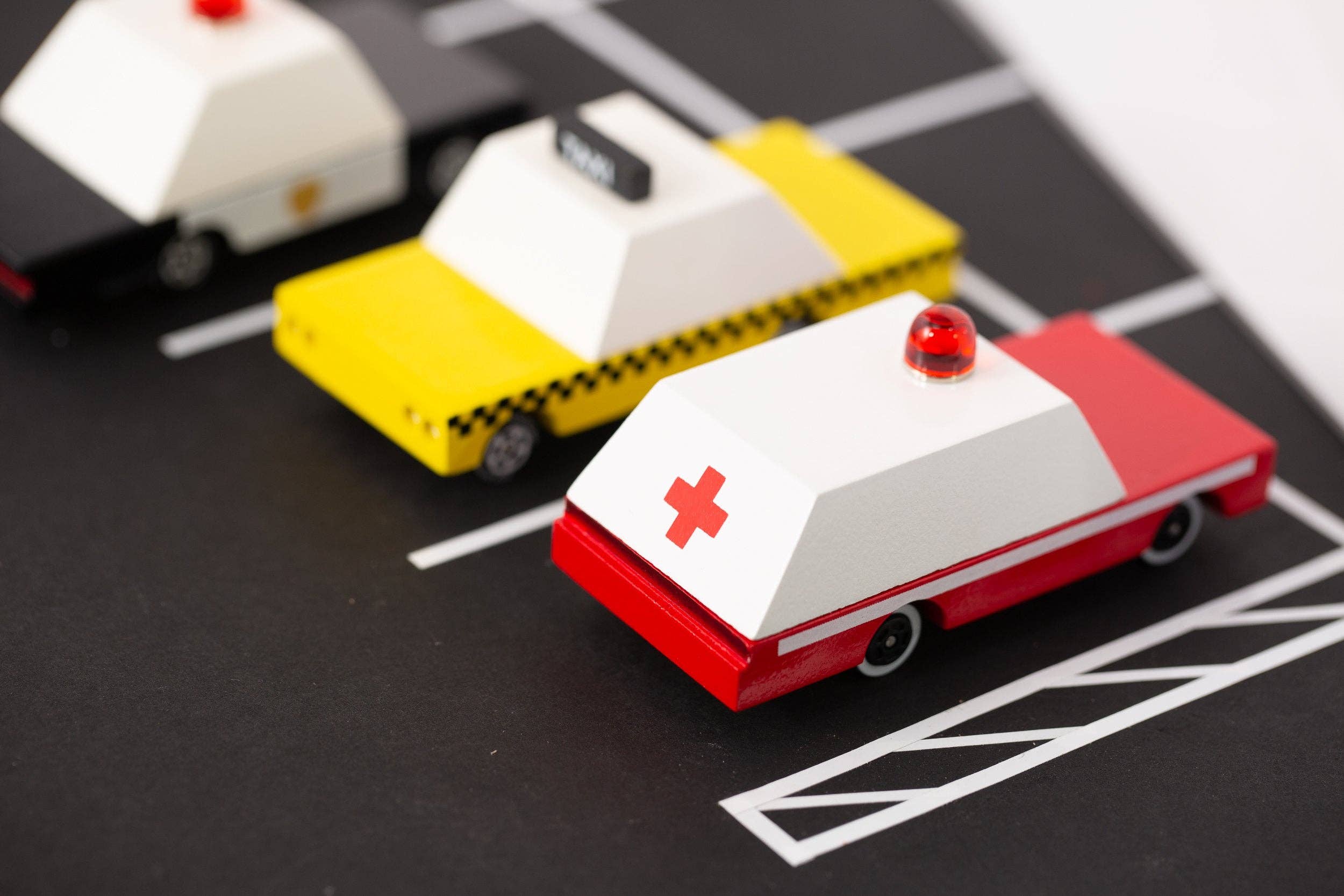 Candylab Toys - Wholesale Toy Car/Truck - Kids - Ambulance7