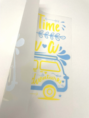 DTF Tee - Vente Transfert pour sublimation - Taureau soulevant un crâne de taureau, style occidental, DTF1