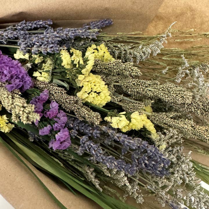 Andaluca - Wholesale Dried/Pressed Flowers - Country Floral and Grains Bouquet #111