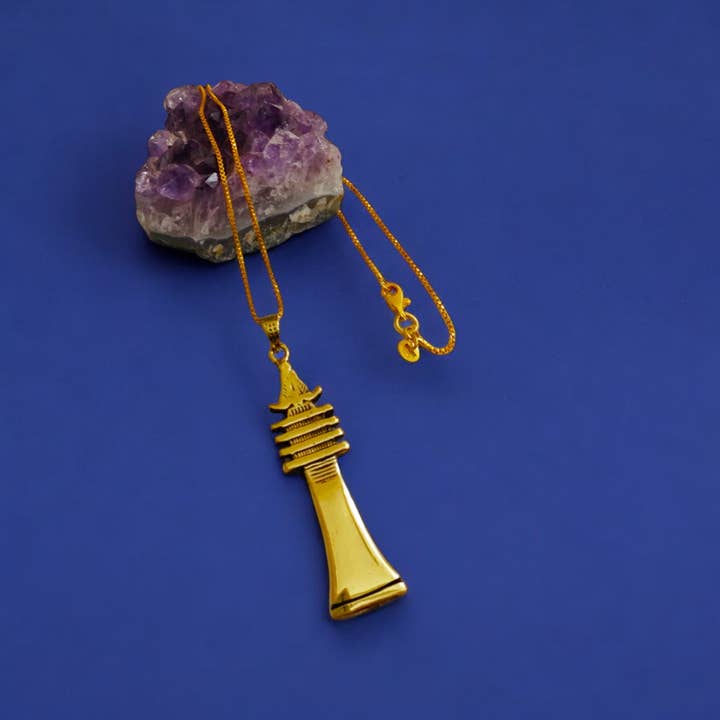 Solo ciondolo a colonna Djed in oro per la vendita all'ingrosso da parte di ALADDIN'S LAMP JEWELRY