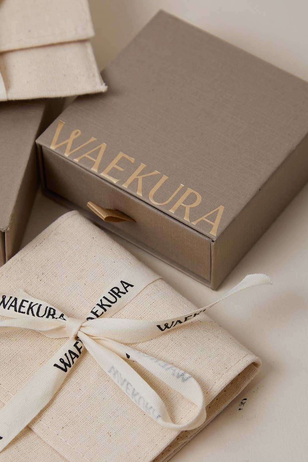 Waekura - Wholesale Gift Box - S box