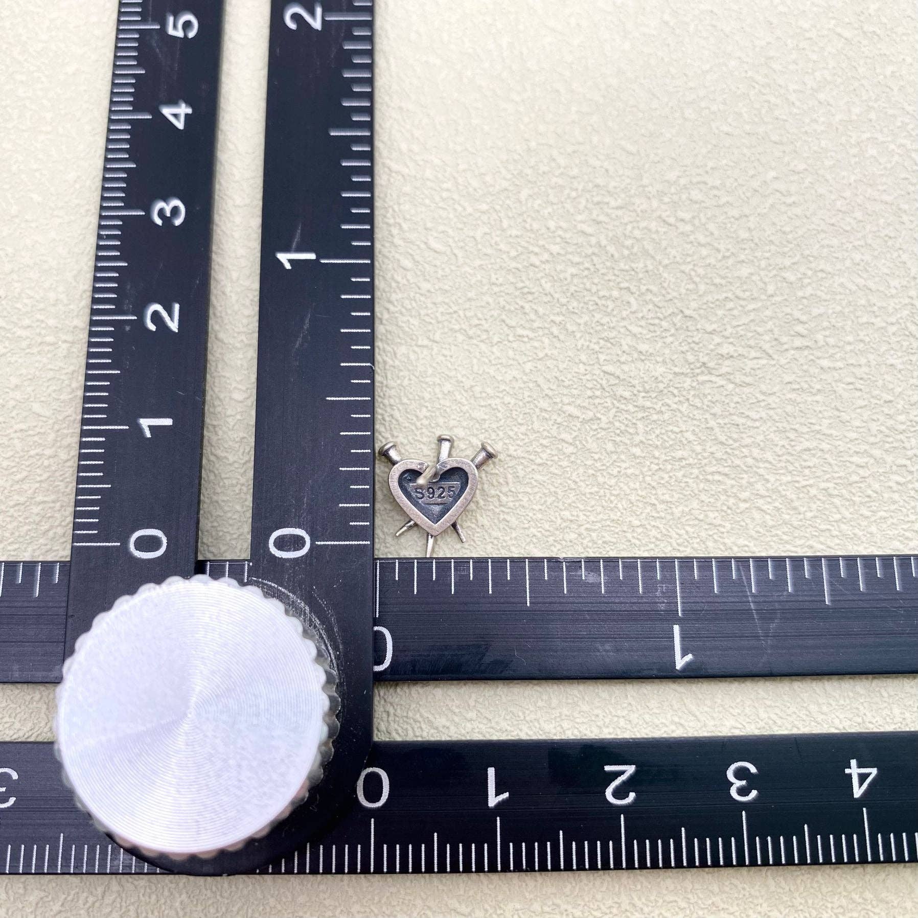 Mio Queena - Wholesale Stud/Post Earrings - S925 Sterling Silver Gothic Nail Puncture Heart Ear Studs - GT3