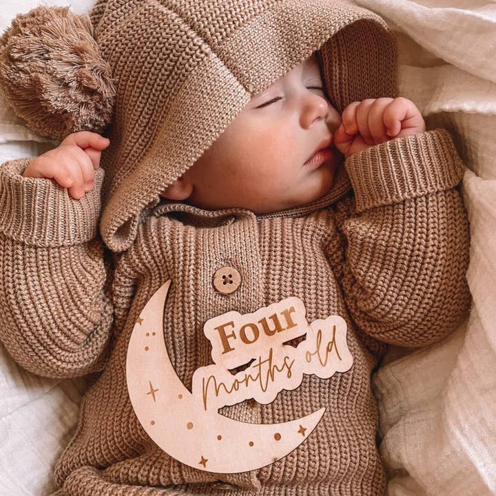 Set Luna Milestone per la vendita all'ingrosso da parte di Bonnie and Harlo