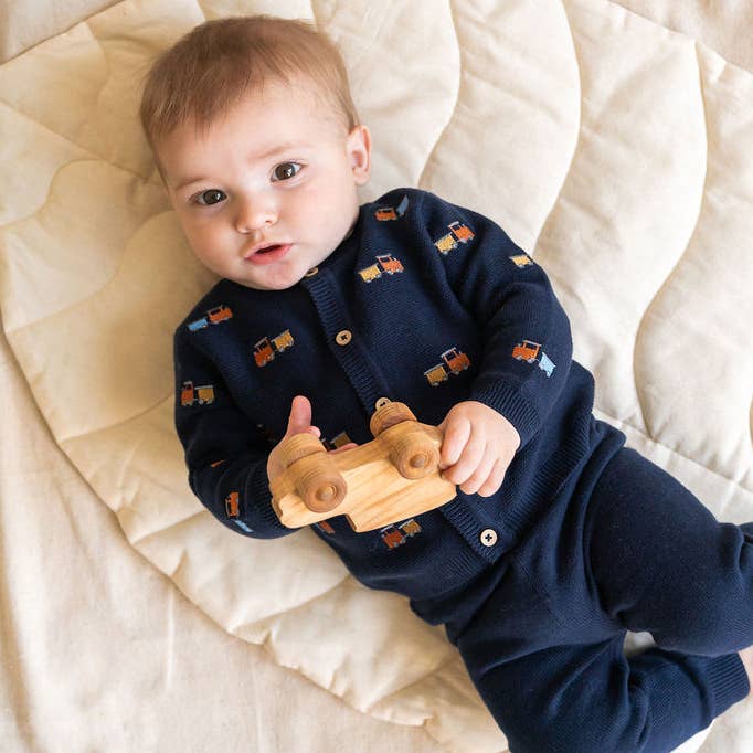 Babypullover mit Zugstickerei und Knöpfen (organisch) für den Großhandel von Viverano Organics