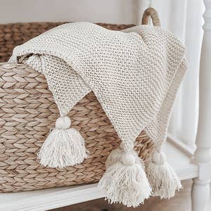 Tassel throw blanket deals