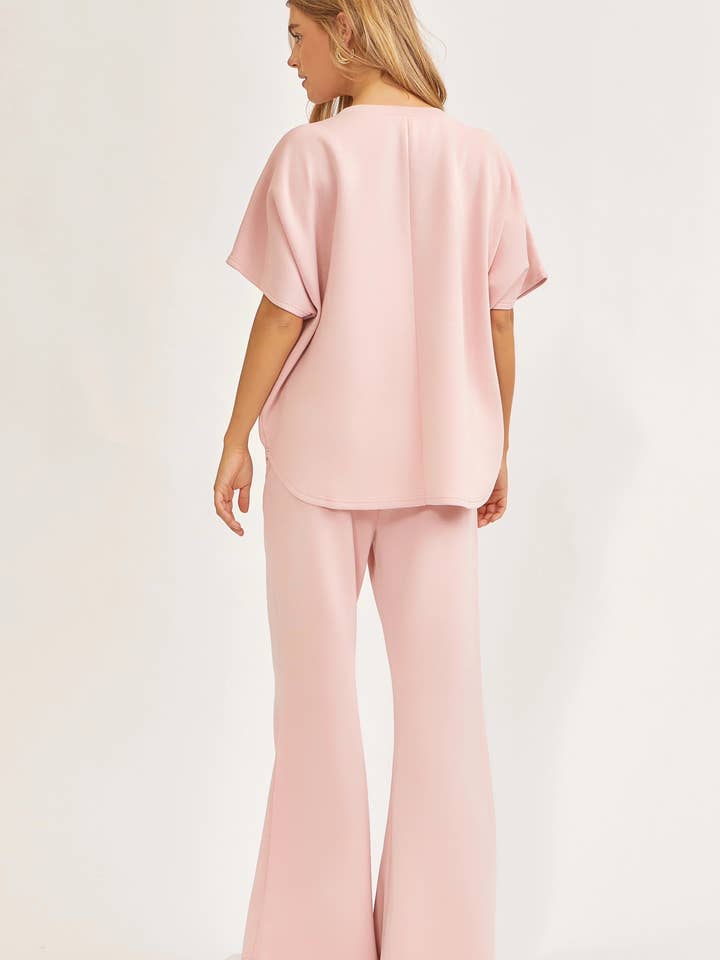 Dear Scarlett - Wholesale Blouse - Dames - Modalenset met poncho-top en broekje TRVSET-PARIS