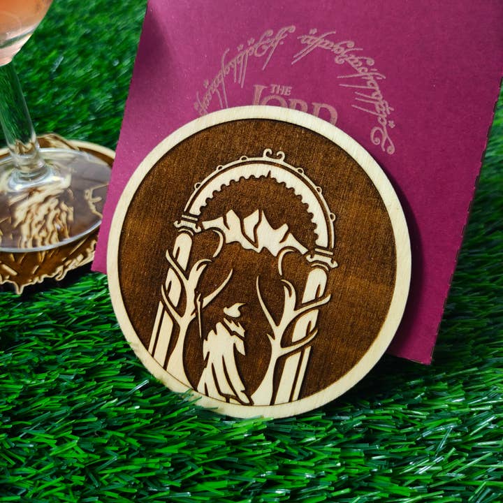 Herbs&Belles - Vente Sous-verre - Ensemble de 6 sous-verres en bois Le Seigneur des Anneaux, LOTR Geek Itens4