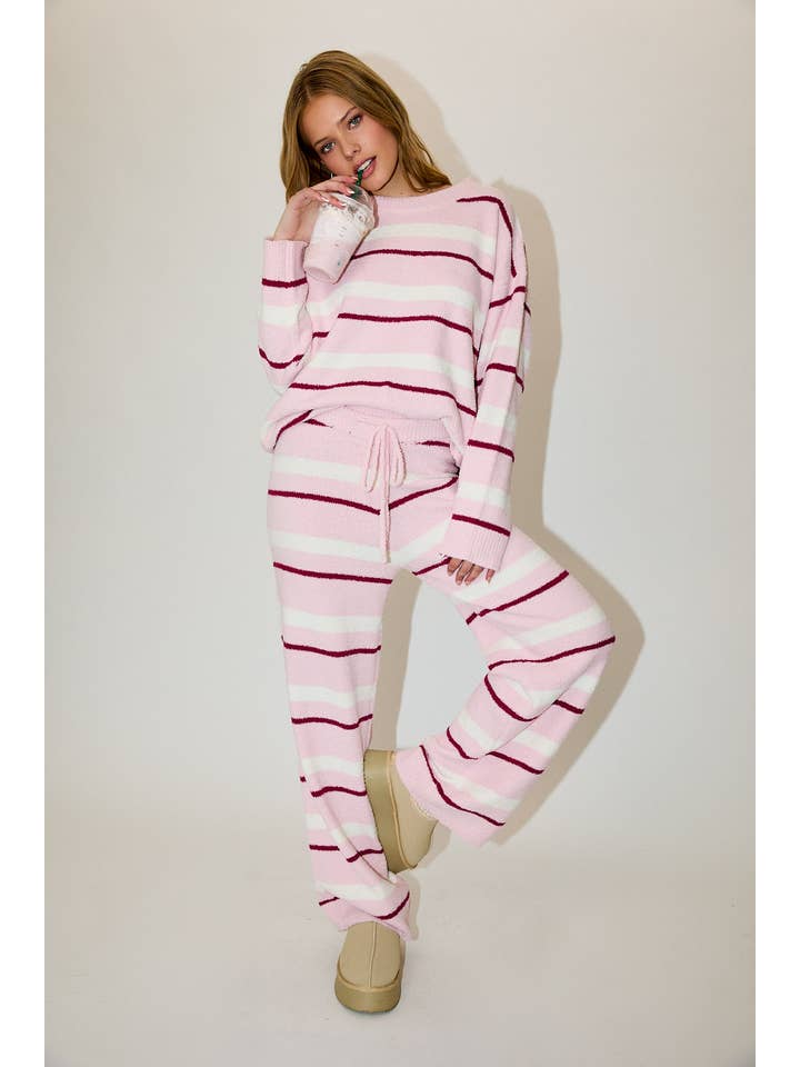 LE LIS - Vente Ensemble de vêtements d'intérieur – femme - Haut en tricot à rayures à manches longues avec pantalon en tricot à jambes larges7