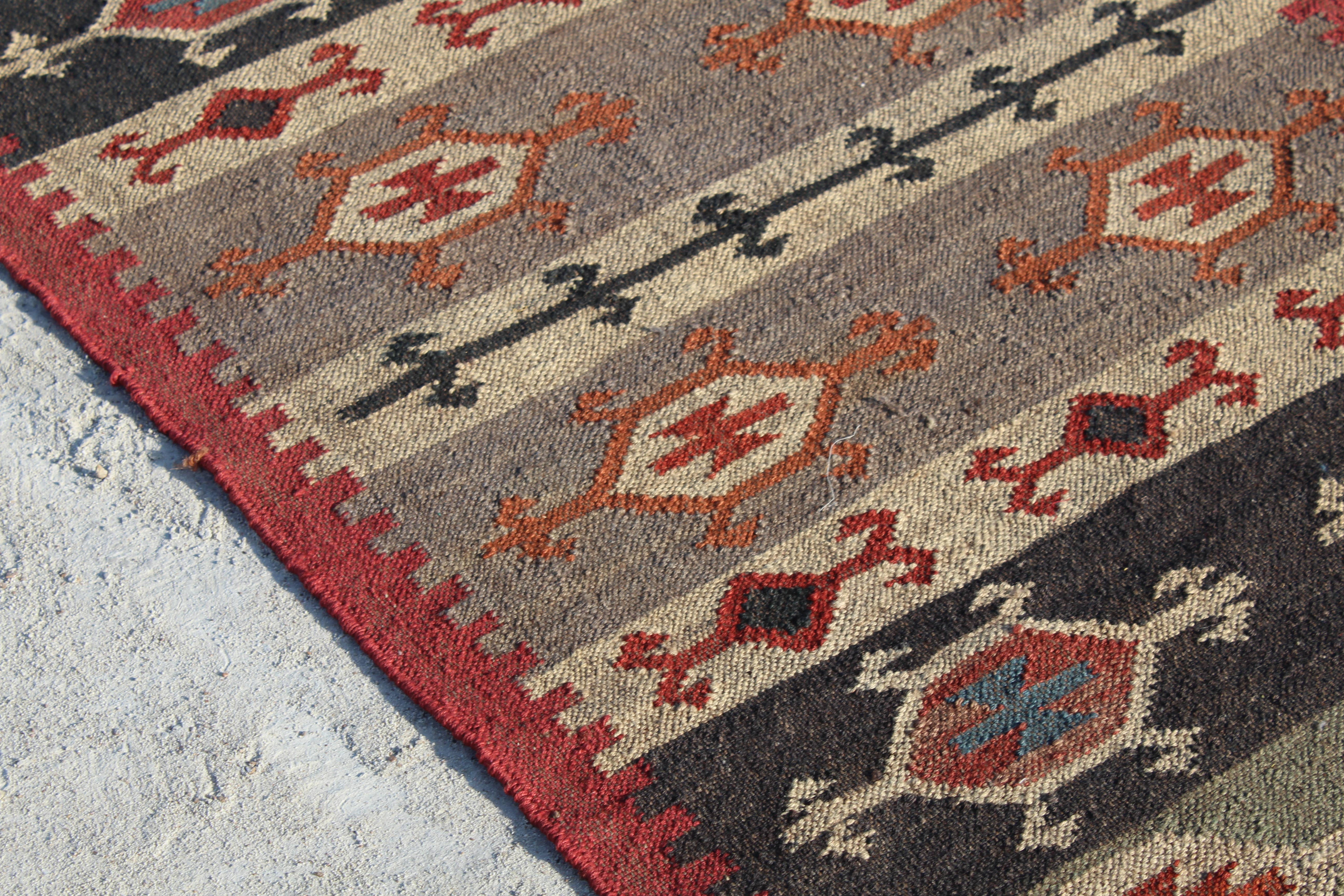 Rugs Boutique – wholesale Area rug – 3 x 5 Ft. - Handmade Jute-Wool Kilim Rug — Khidki4