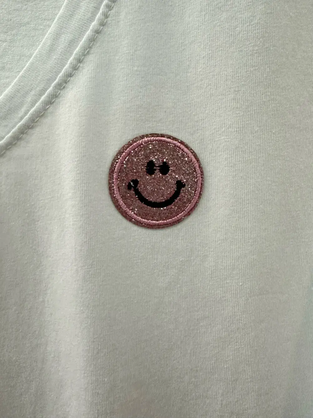 Mimi & Gogo - Vendita all'ingrosso Maglietta - Donna - T-shirt con smiley di paillettes, taglia unica 36-4214