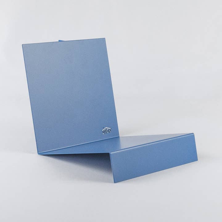 Upton - Wholesale Magazine Rack - LP Stand - Blue