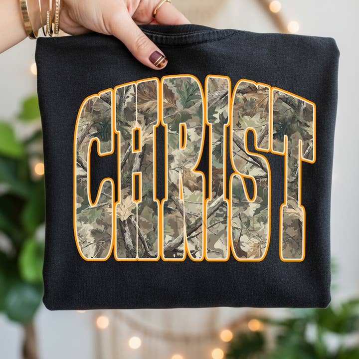 Christ RT Camo T-shirt for engroshandel hos Trendy Tee Co.