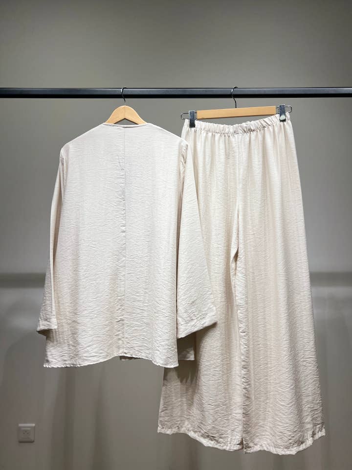 L'Emotion - Wholesale Tunic - Women's - Pleated Viscose Nylon Zip Collar Top & Pants Set15