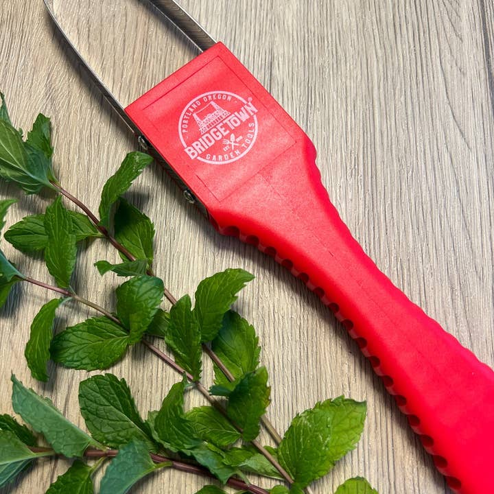 Bridgetown Garden Tools® - Wholesale Garden Tool - Garden Ninja® Loop Weeder8