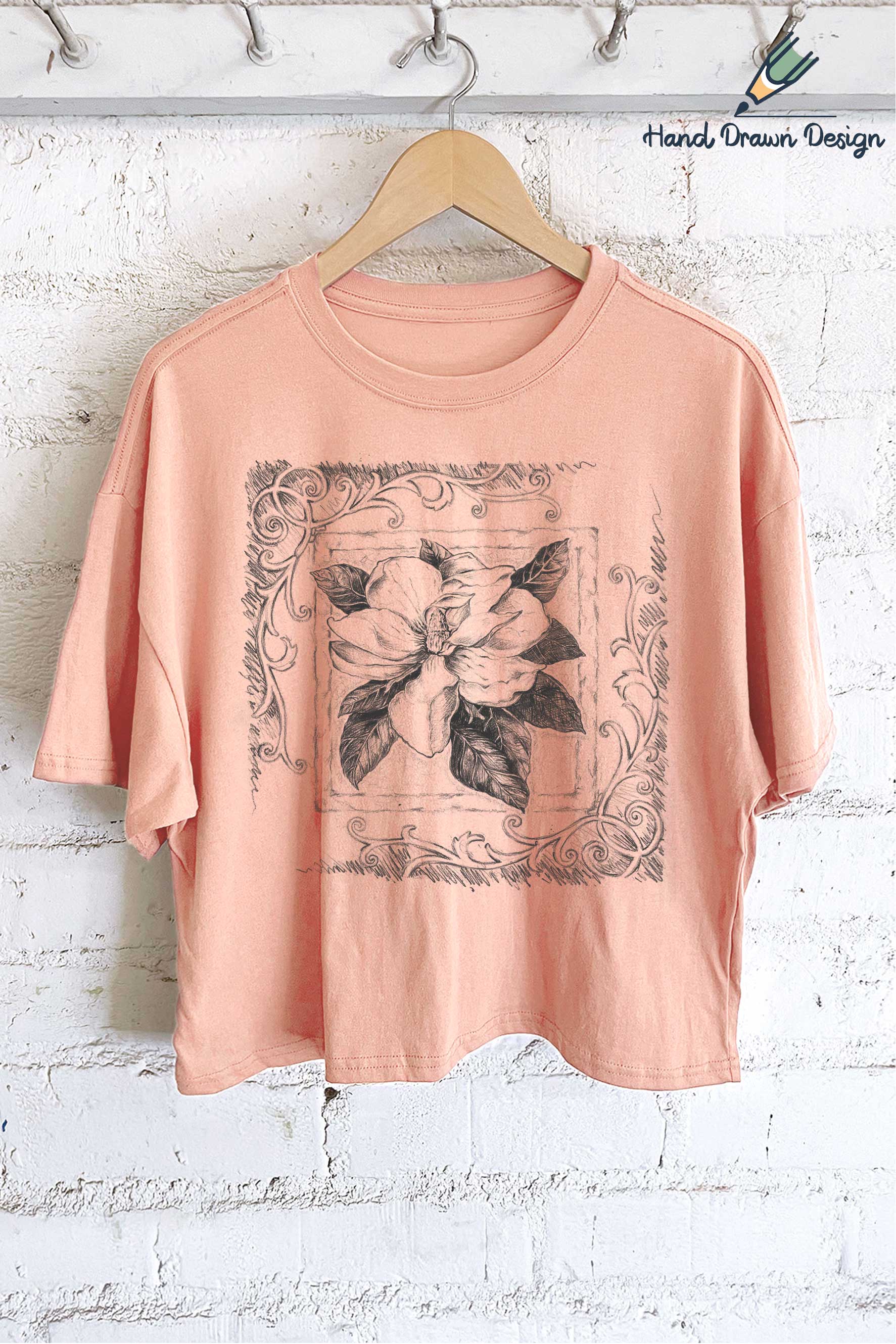 Rustee Clothing – Engroshandel T-shirt med print - Dame – MAGNOLIA BLOMST HÅNDTEGNET GRAFISK LANG AFGRØDE TOP3