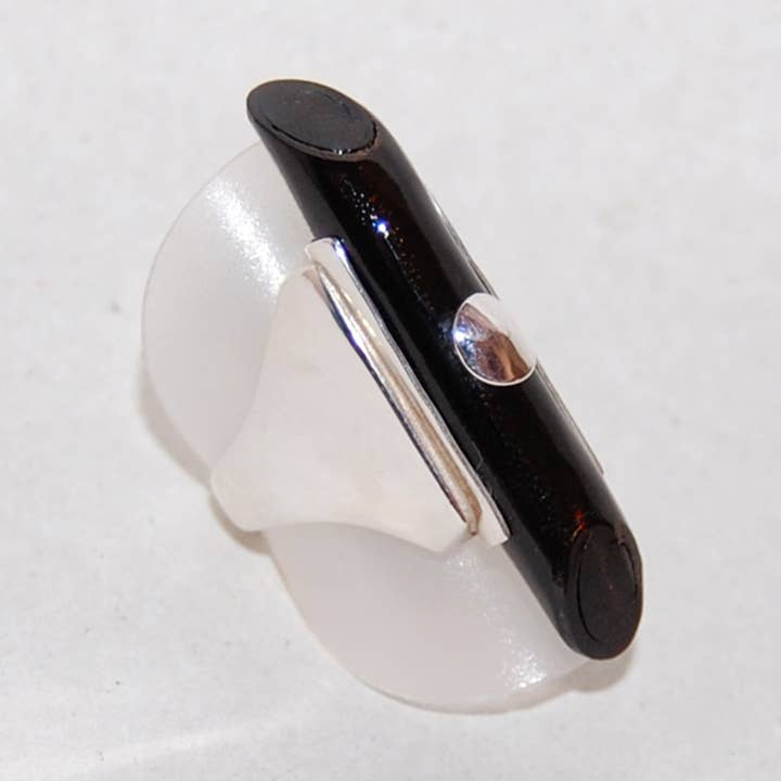 Black Coral statement ring for wholesale by Kreitto jewels