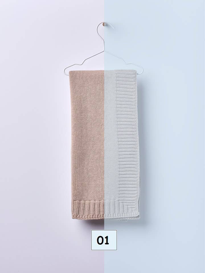 Tæppe strikket i økologisk bomuld | HAVBRIS for engroshandel hos Wedoble: sustainable children's fashion