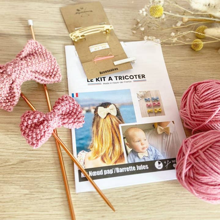 Mignonnery - Vente Kit de bricolage - Barrette/Nœud-Papillon Jules -Kit tricot débutant