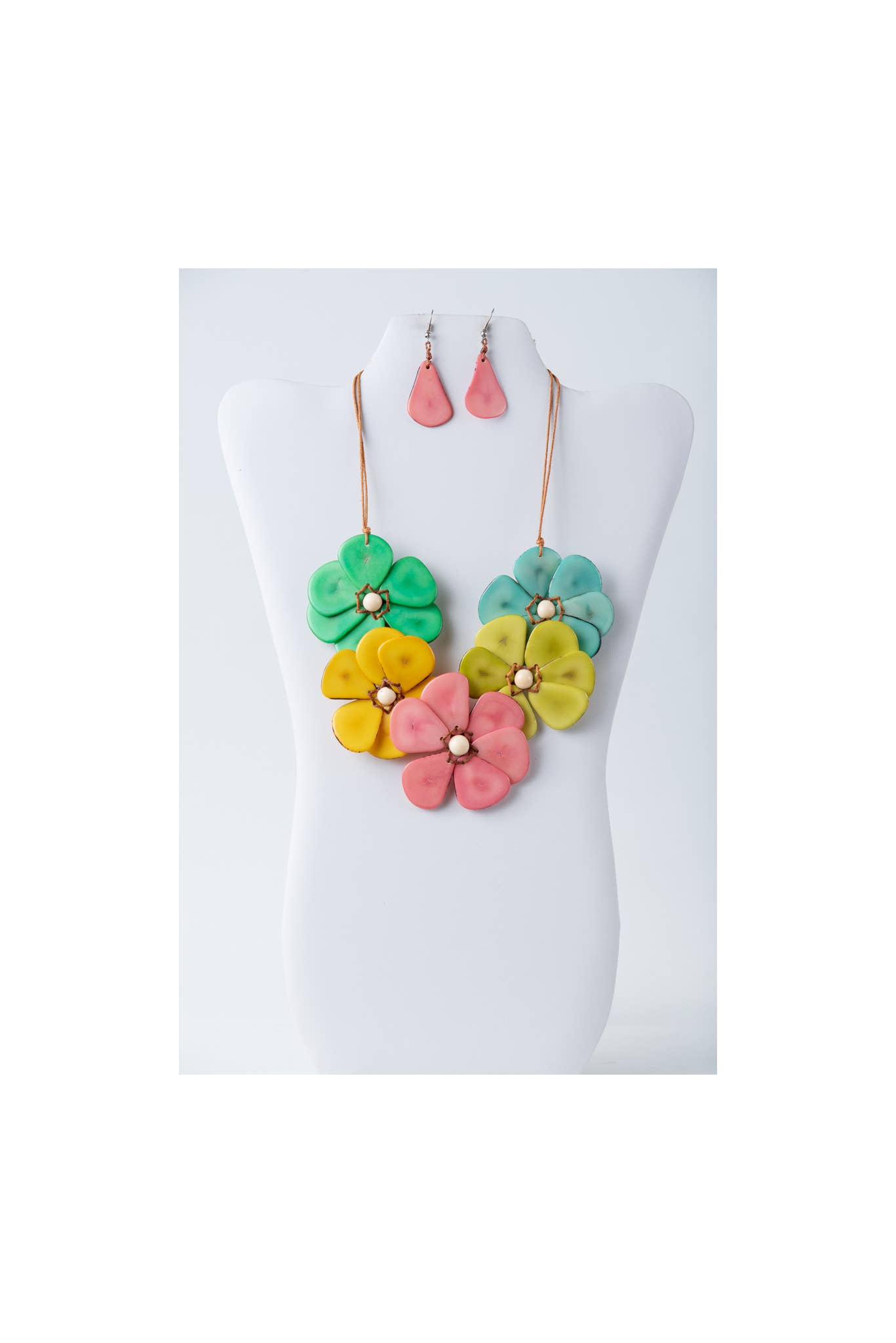 TaguArtsy - Vente Parures de bijoux - Ensemble de colliers Tagua bio Becca Flower13