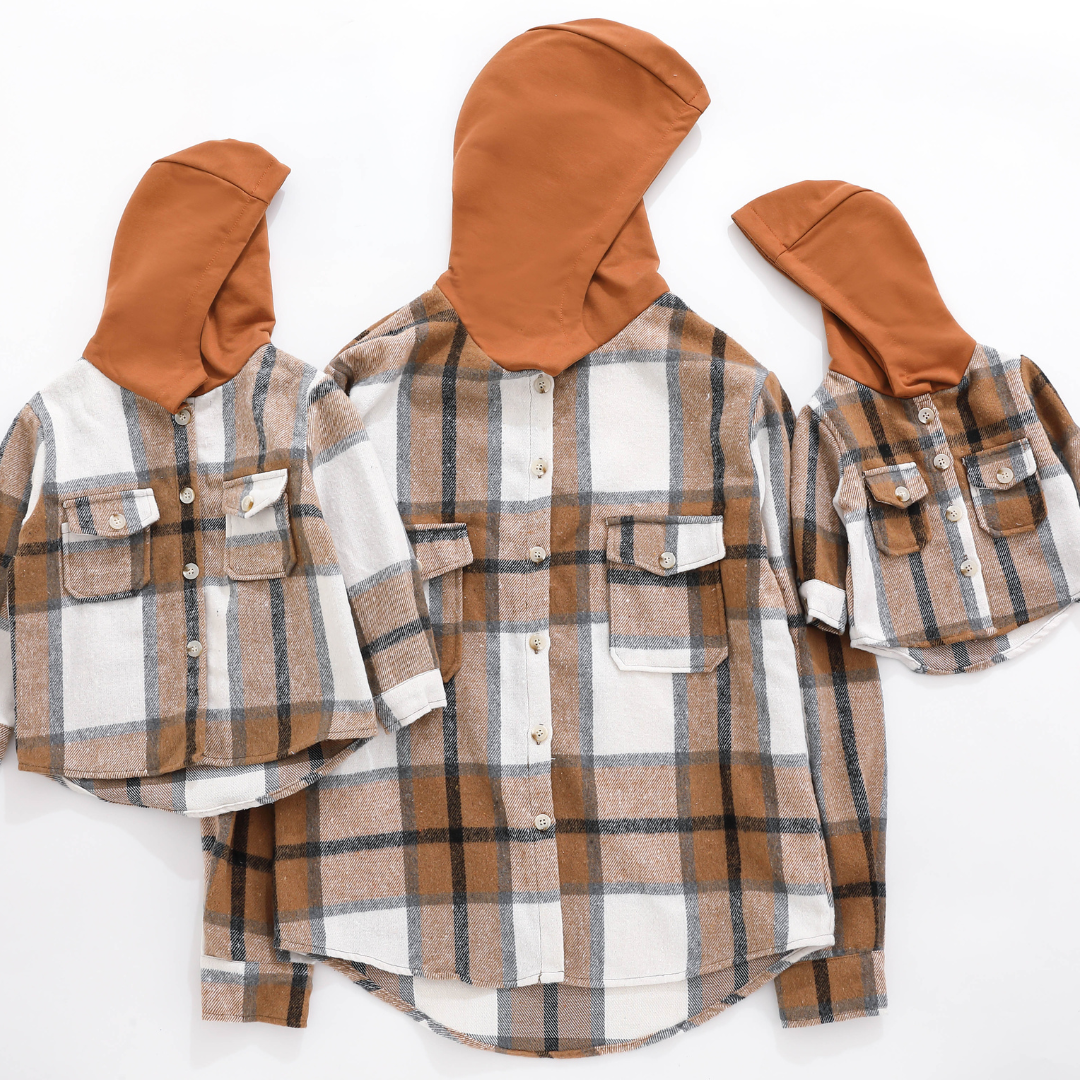 HAHA MAMA Clothing – wholesale Mommy & me-set – Brun & Grå Flanelljacka med huva Mor och Son - Unisex1