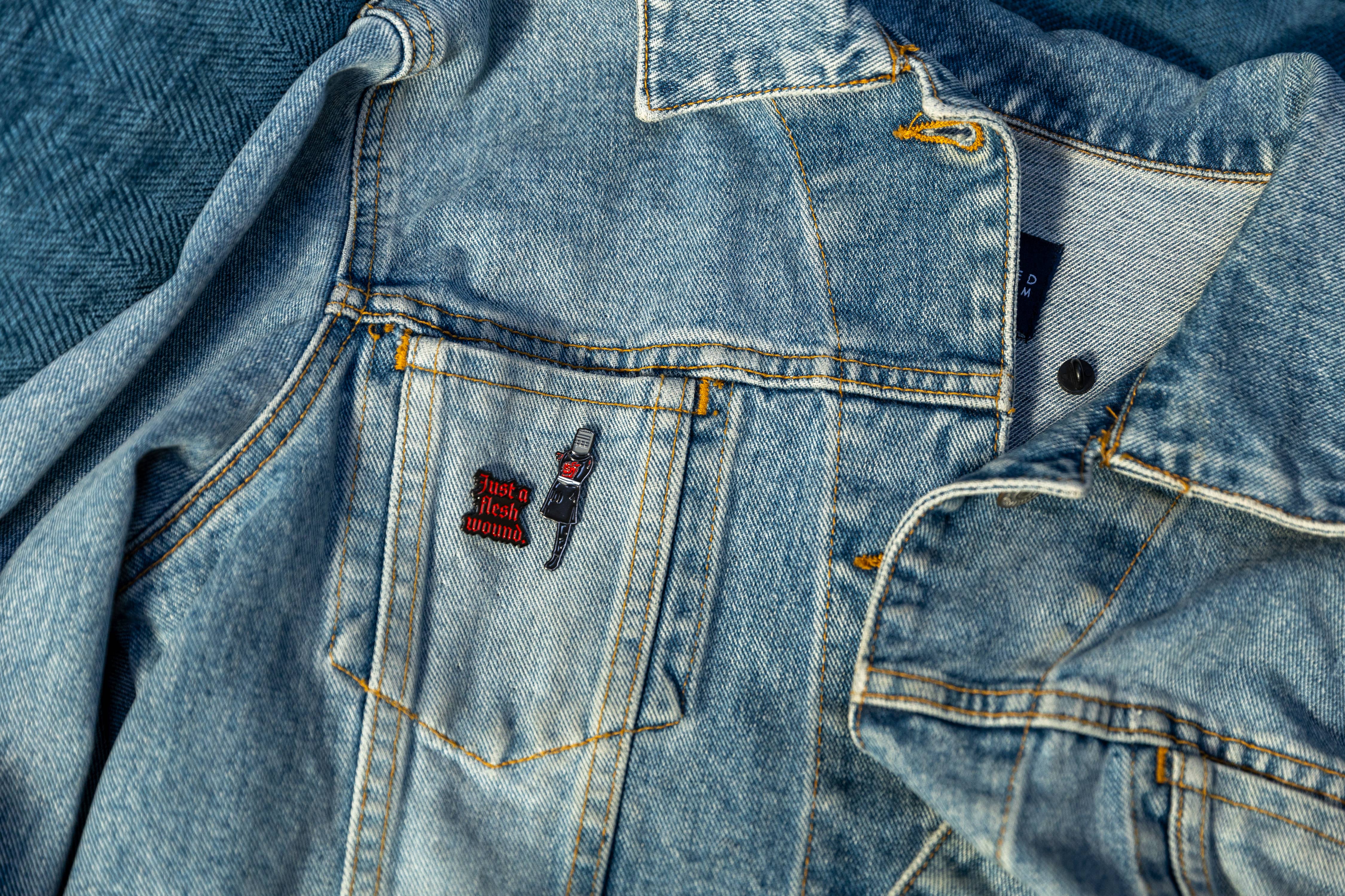 Unemployed Philosophers Guild - Wholesale Lapel Pin/Button - Black Knight Pin Set1