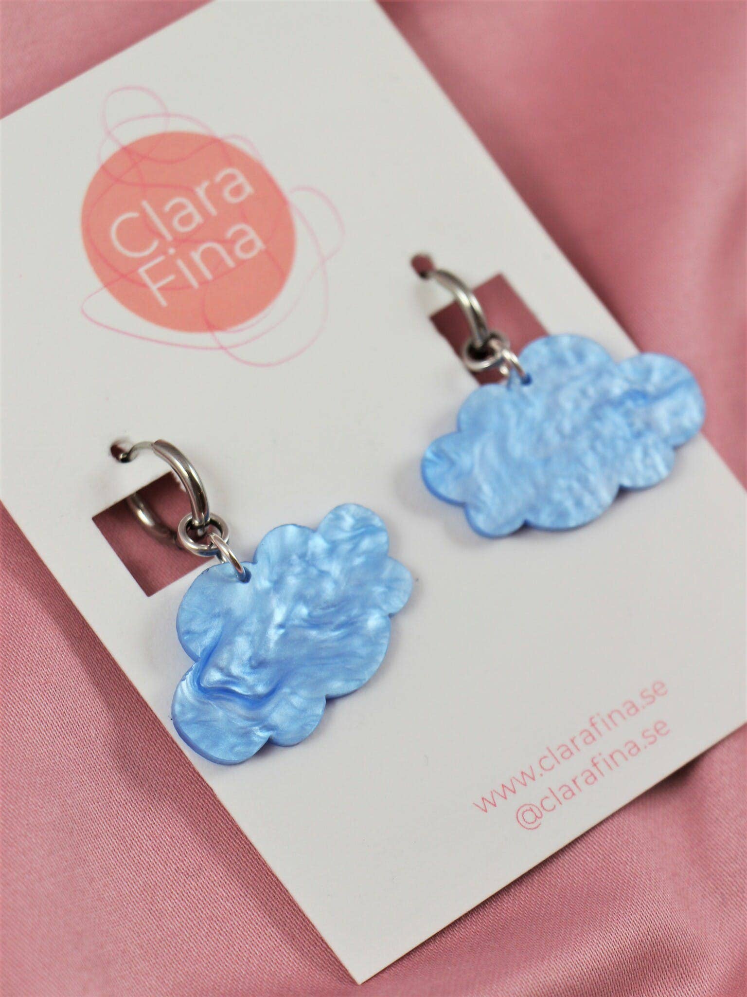 REMOVED BRAND - Vente Boucles d'oreilles pendantes - Créoles en forme de petits nuages bleus0