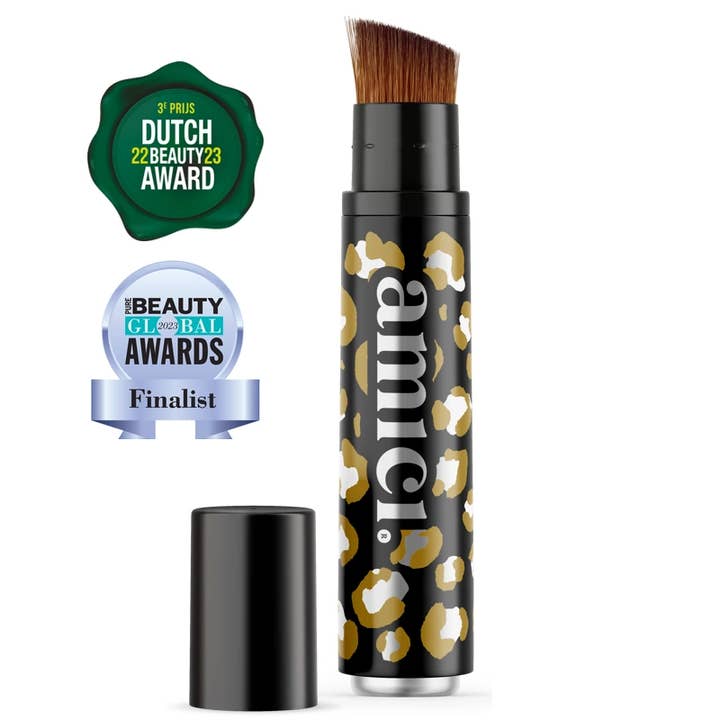 Refillable Brush Leo Licious for wholesale by AMICI Cosmetics