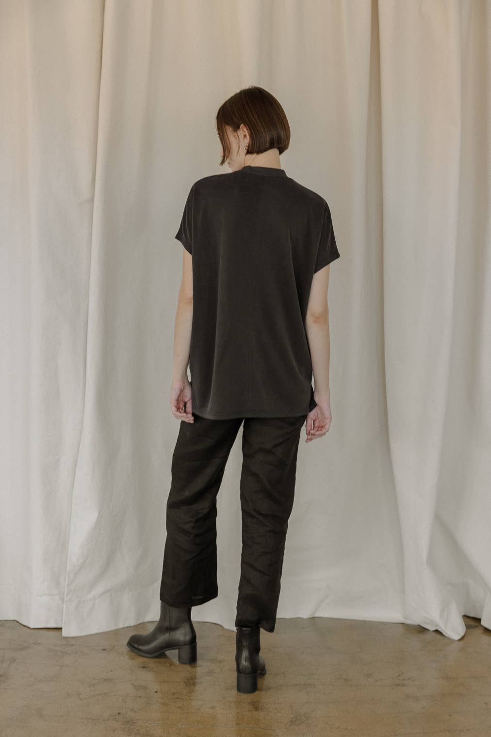 MOD REF - Vente T-shirt – femme - The Ashton Top | Haut délavé à épaules tombantes26