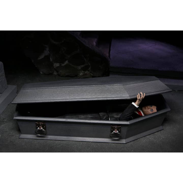 Close Up GmbH - Wholesale Figurine Toy - Kids - Universal Monsters Action Figure Ultimate Dracula Transylvania2