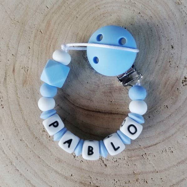 Personalized pacifier clip Pure blue for wholesale by Mordisquitos.