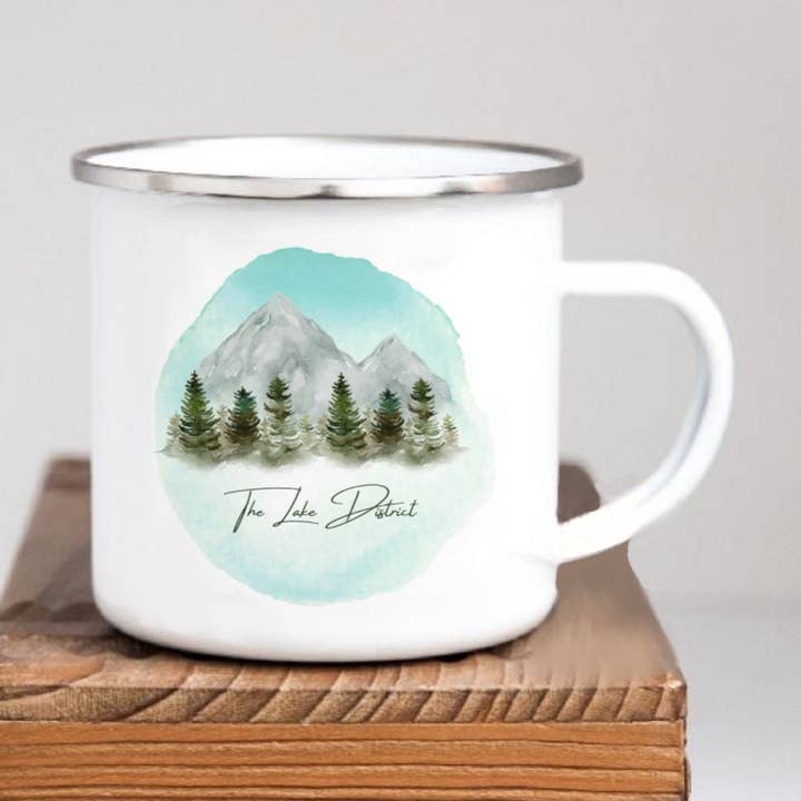 Tasse en émail Lake District, aquarelle, art montagnard pour la vente par Go Your Own Way Apparel