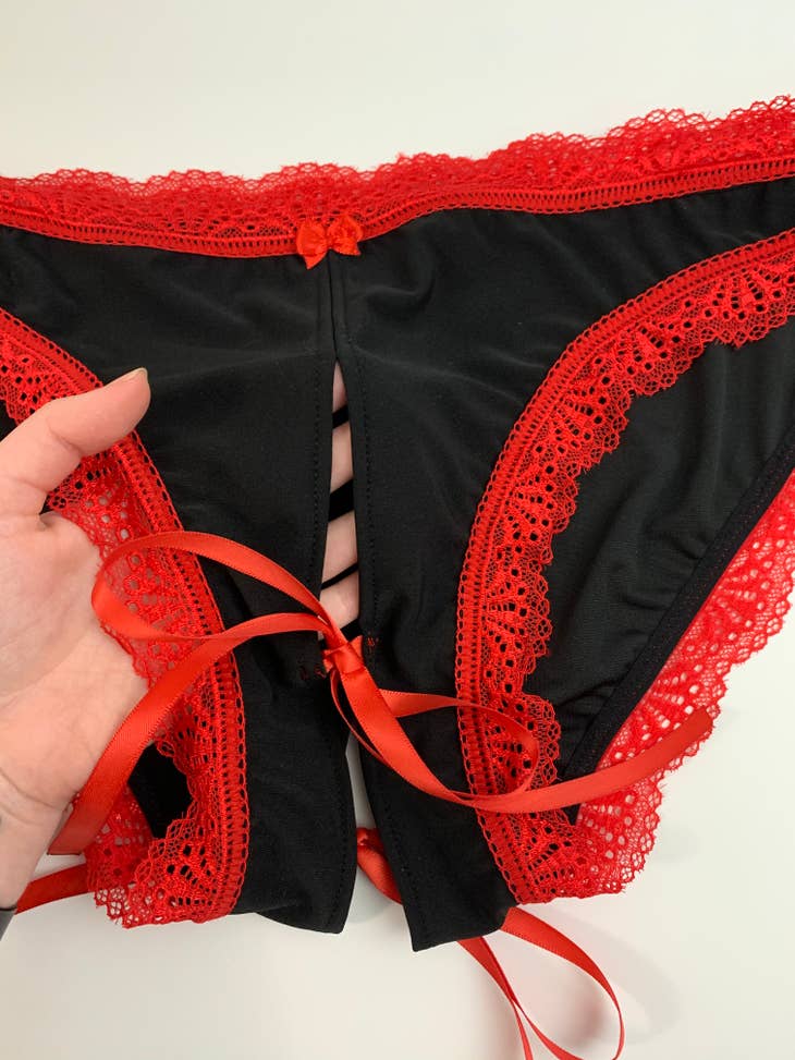 Wholesale Black and red lace untie me crotchless panties for your store -  Faire