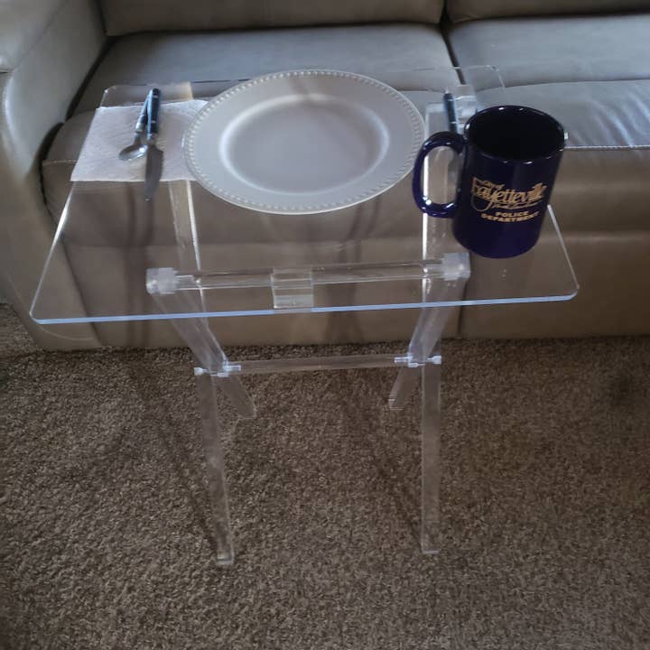 Plasticmart - Wholesale Side Table - Acrylic TV Tray Table Set of Four with a Stand1