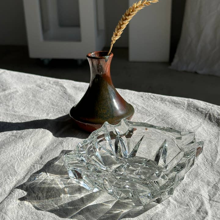 Office Objets - Wholesale Ashtray - Large square ashtray with large diamond points41