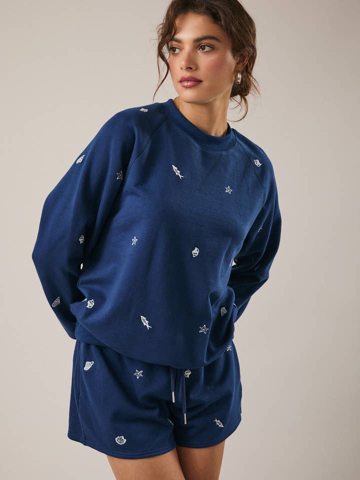 CREW NECK LONG SLEEVE MARINE EMBO SWEATSHIRT for wholesale by Sunday Edition by LE LIS