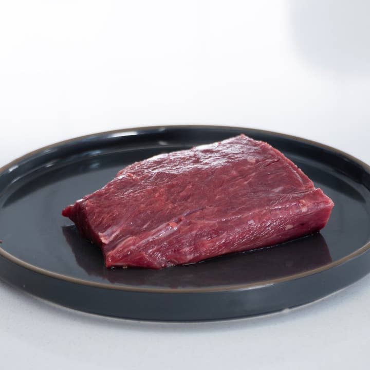 Capital Farms Meats & Provisions - Wholesale Beef - Flat Iron Steak - 8oz