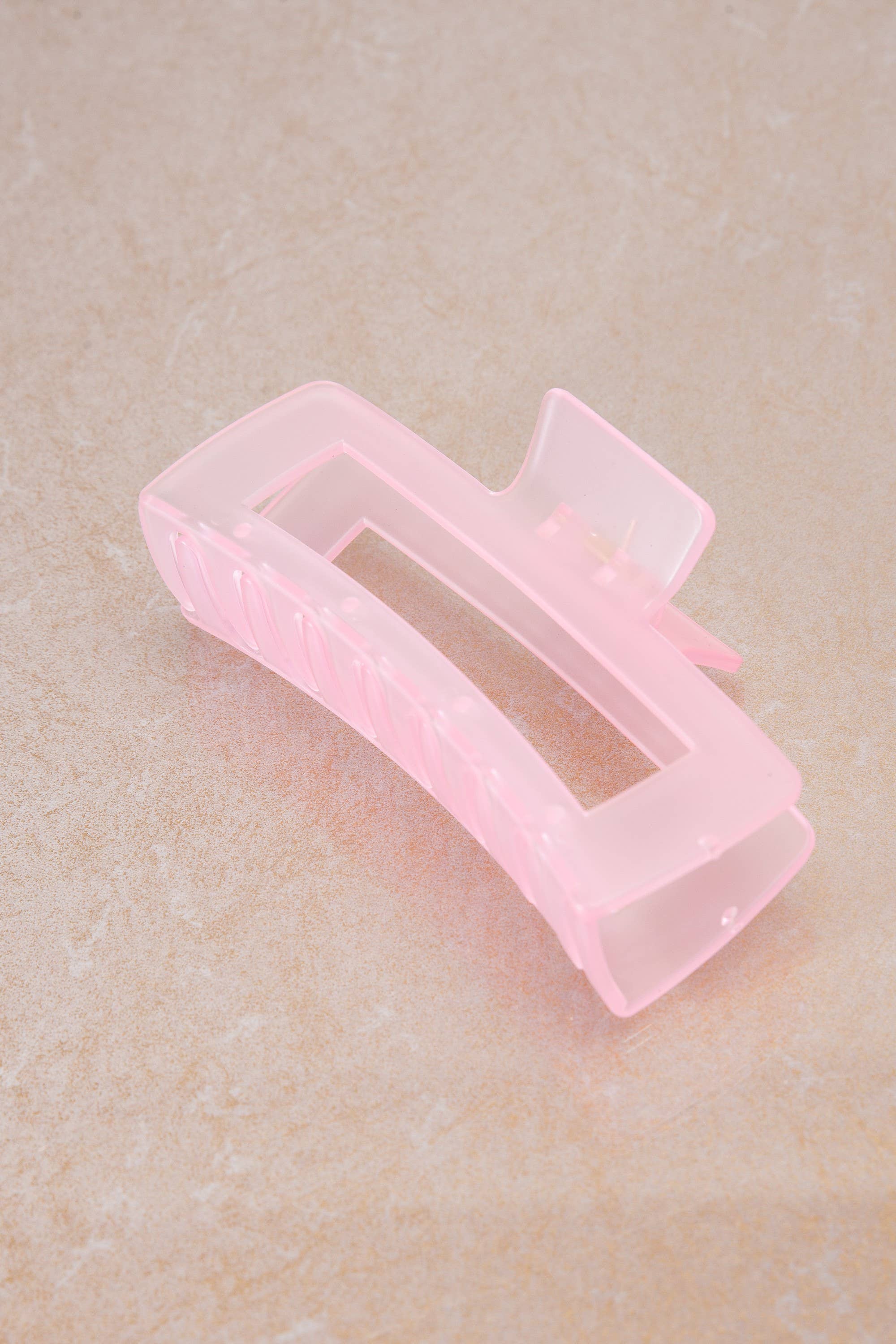 JOSSLYN by wall to wall - Wholesale Hair Clip - Women's - EXTRA LARGE HAIR CLAW CLIPS  | 40H4373