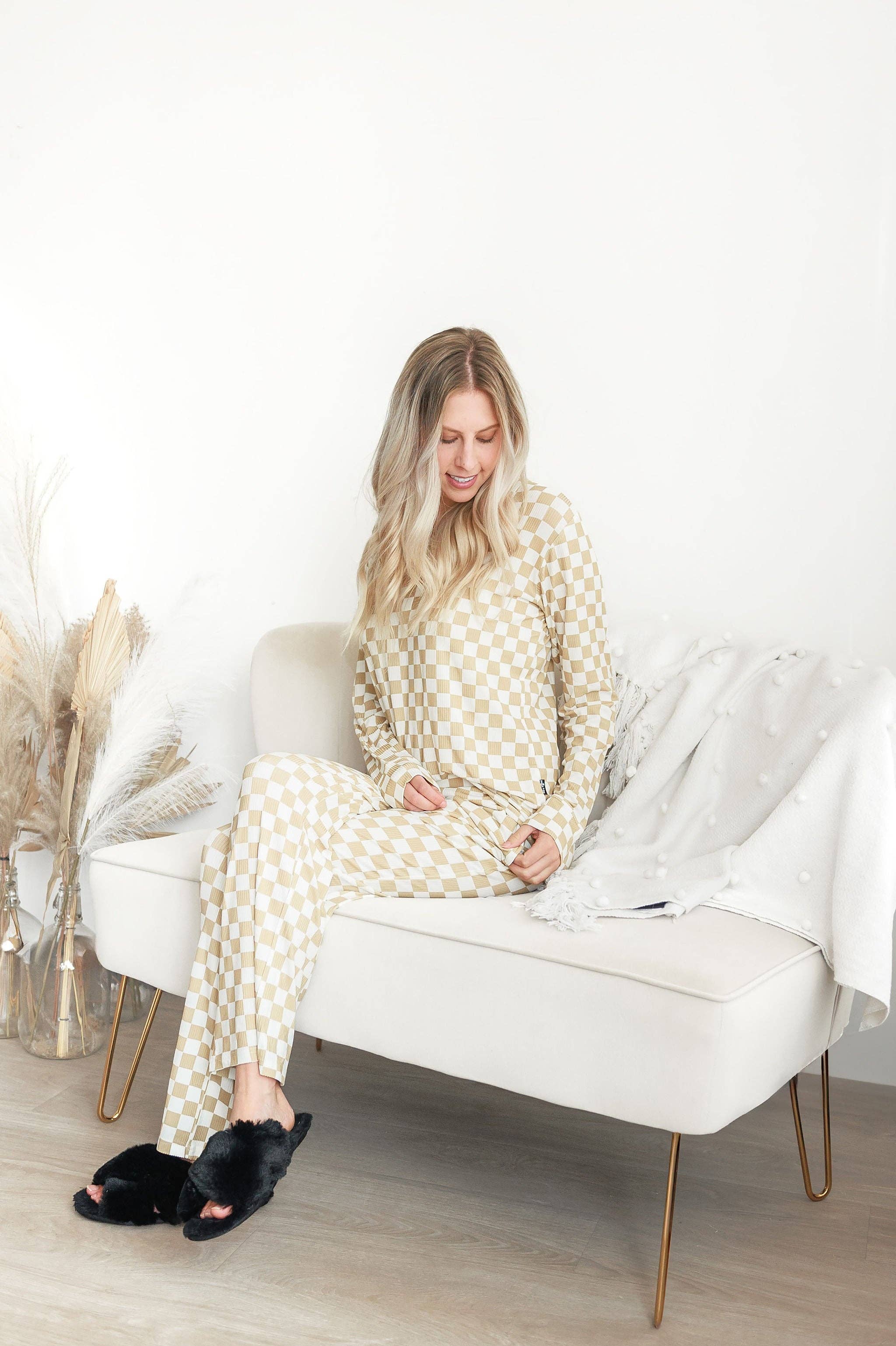 millie + roo LLC - Wholesale Sleepwear Set - Women's - WOMEN'S PAJAMA SET- Tan Check Ribbed3