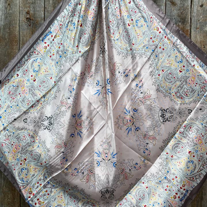 Rodeo Drive - Wholesale Scarf - Unisex - 35X35" Pink Floral Wild Rag/Scarf WR3422